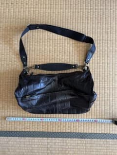 LIN-KU 黒 レザー ショルダーバッグのサムネイル