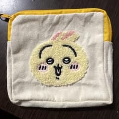 ちいかわ うさぎ 刺繍 ポーチ ガチャガチャのサムネイル