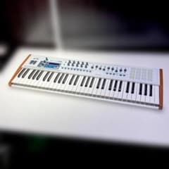 Y281) Arturia 初代 MIDIキーボード KeyLab 61 DTM - メルカリ