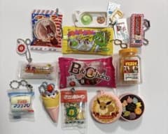 ガチャガチャ　お菓子のサムネイル