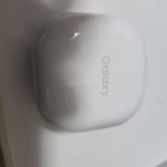 ワイヤレスイヤホン Galaxy Buds2 ラベンダーのサムネイル