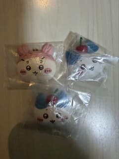 【3点セット】ちいかわホイップマグネット ハチワレ 古本屋かにちゃんのサムネイル