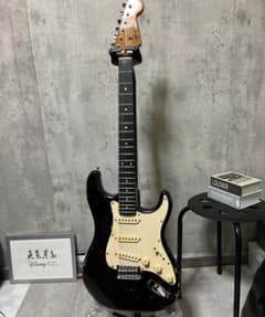 Moonshine Stratocasterラッカー塗装　ストラト　レリック Moonshine Stratocasterラッカー塗装 ストラト レリック - メルカリ