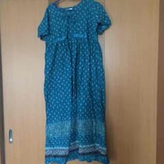 新品☆フェリシモ ペイズリーワンピースのサムネイル