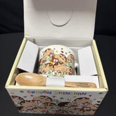 【値下げ&詳細変更】クレヨンしんちゃん マグカップ＆木製スプーンセットのサムネイル