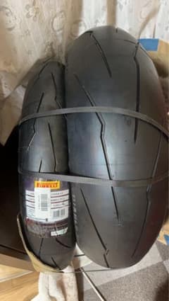 PIRELLI:ピレリ スーパーコルサ タイヤのサムネイル