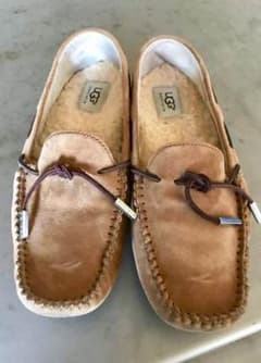 2/4終了 UGG（アグ）モカシン26cm ムートンファー インソールのサムネイル