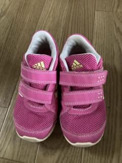 adidas アディダス スニーカーのサムネイル