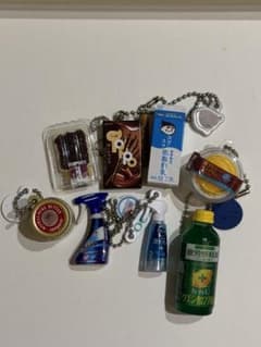 ミニチュアチャーム ガチャガチャ 8点セットのサムネイル