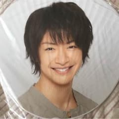 知念侑李 歴代うちわのサムネイル