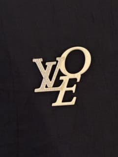 LOUIS VUITTON LV チャームのサムネイル