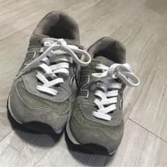 ニューバランス 574のサムネイル