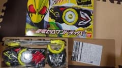 DX飛電ゼロワンドライバーのサムネイル