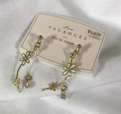 イヤリング　アクセサリー　レディース　ノンホールピアス　新品　花　フラワー