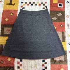グレー フレアスカートのサムネイル