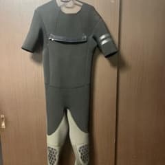 ウェットスーツ シーガル チェストジップ - メルカリ