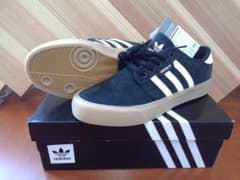 adidas アディダス SEELEY XT  US8  26cmのサムネイル