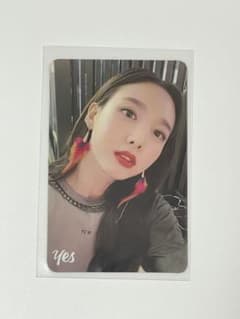 TWICE ナヨン トレカ yes or yesのサムネイル