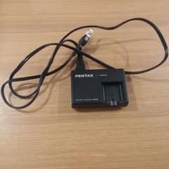 PENTAXの充電器のサムネイル