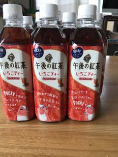 まなぴの◆即購入ok様専用 午後の紅茶 いちごティーのサムネイル