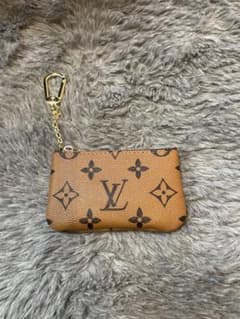 ルイヴィトン、ノベルティー小銭入れ LOUIS VUITTON（ルイ・ヴィトン） ルイヴィトン財布 新作 ルイビトン