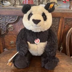 超美品　シュタイフ　パンダ　テディベア　タグ付き　ぬいぐるみ　がっしりした体格 超美品 シュタイフ パンダ テディベア タグ付き ぬいぐるみ がっしり