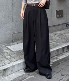 COLONY 2139 2タックワイドパンツ ブラック Sサイズのサムネイル