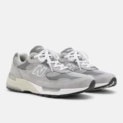 27㎝、短時間1回着】New Balance 992 Gray 2025 - メルカリ