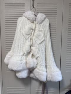 LIZLISA ポンチョ ホワイト - メルカリ