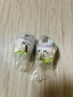 ちいかわ 人魚の島のひみつ たべものいっぱいマスコット モモンガ 2個セットのサムネイル
