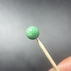 天然エメラルド 約8mm ビーズ 粒売り NGTC鑑定参考 天然石 - メルカリ
