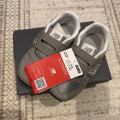 ニューバランス 373 IZ373KG2 new balance 新品未使用のサムネイル