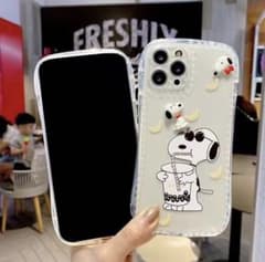 Snoopy iPhone 12pro ケース クリア 立体デザインのサムネイル