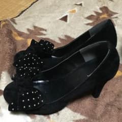 パンプスのサムネイル