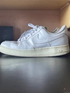 Nike Air Force 1 ホワイトのサムネイル