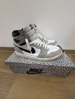 値下げ⭕️！ NIKE AIR JORDAN 1 ハイカットセメントのサムネイル