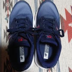 New Balanceスニーカーのサムネイル