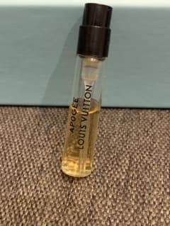 ルイヴィトン 香水 APOGEE アポジェ 2ml - メルカリ