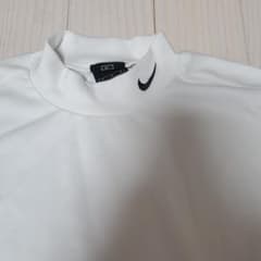 ナイキゴルフ　nikegolf 長袖シャツ　プルオーバー　トップスのサムネイル