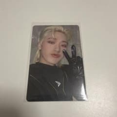 ATEEZ トレカ サンのサムネイル