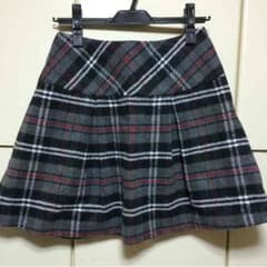 値下げしました  チェックスカートのサムネイル