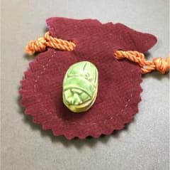 スカラベのサムネイル