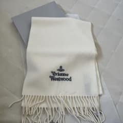 Vivienne Westwood ホワイト マフラーのサムネイル