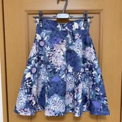PROPORTION BODY DRESSING 花柄スカートのサムネイル