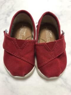 トムス TOMS スニーカー 赤のサムネイル