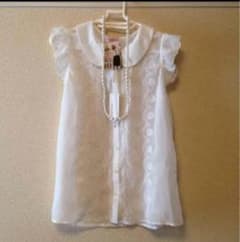 ☆新品未使用☆袖のフリルが可愛い☆のサムネイル