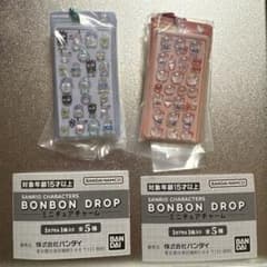 サンリオ　ボンボンドロップミニチュアチャーム　キティ　はぴだんぶい　ガチャのサムネイル