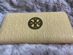 希少カラー☆トリーバーチ　長財布のサムネイル
