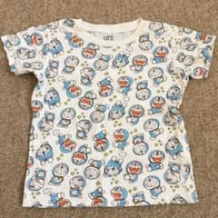 ユニクロ Tシャツのサムネイル