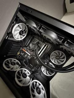 ゲーミングPC 本体 MSI Tomahawk DDR5搭載のサムネイル